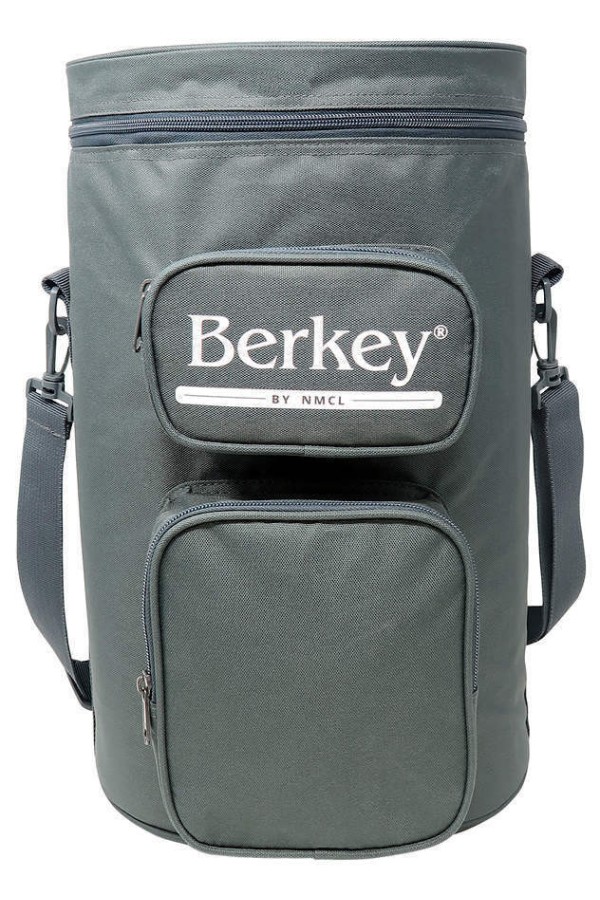 SACOCHE GRISE POUR ROYAL BERKEY : Avec son rangement pour les filtres Black Berkey (Réf. : BERKEYTRAVELTOTEGRY).