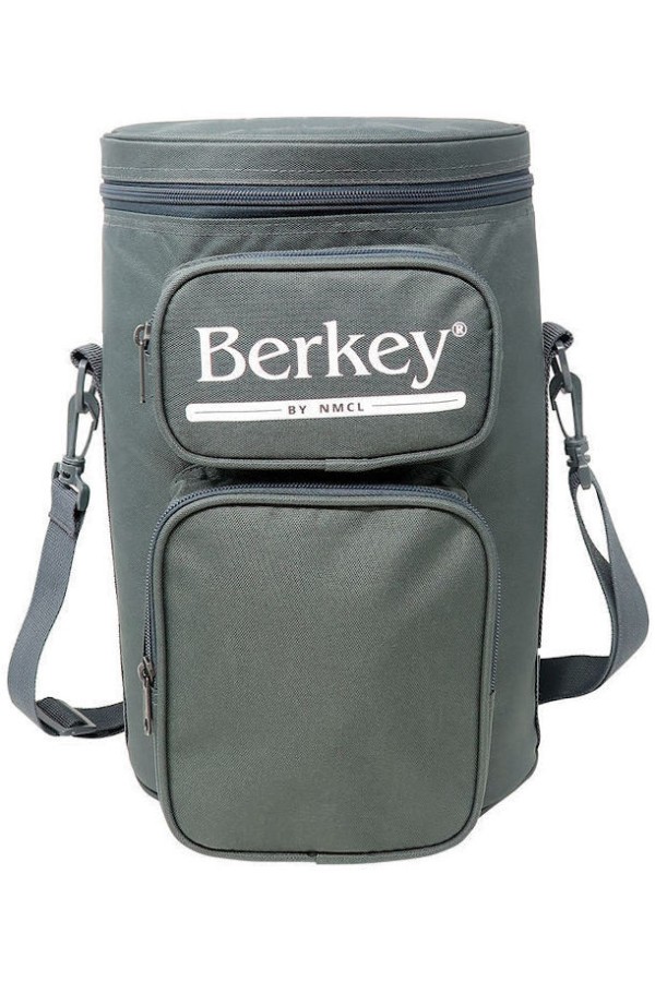 SACOCHE GRISE POUR TRAVEL BERKEY : Avec son rangement pour les filtres Black Berkey (Réf. : BERKEYTRAVELTOTEGRY).